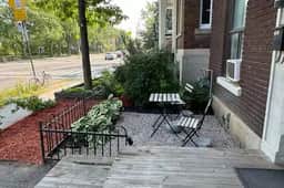 Cozy stay- at the heart of Le Plateau - Image 4