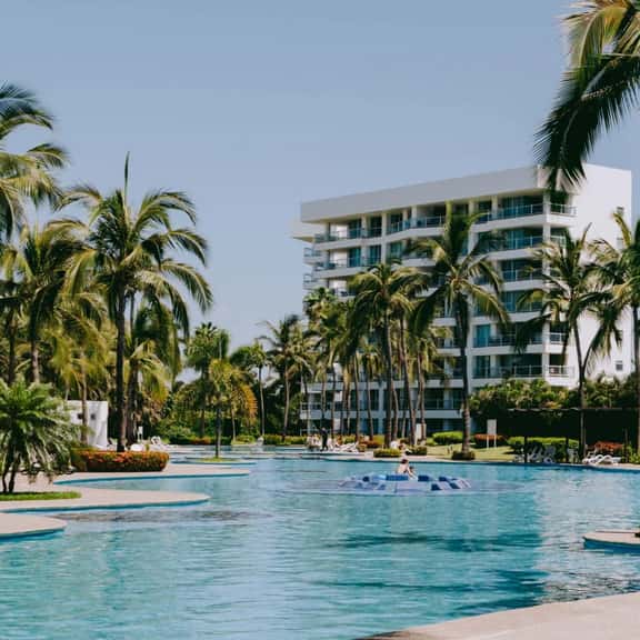Serene Seibal Stay w/ Vidanta Platinum Access - Imagen 1