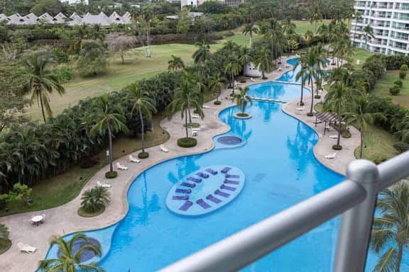 Irresistible Elegant Condo with Vidanta Membership - Image 2